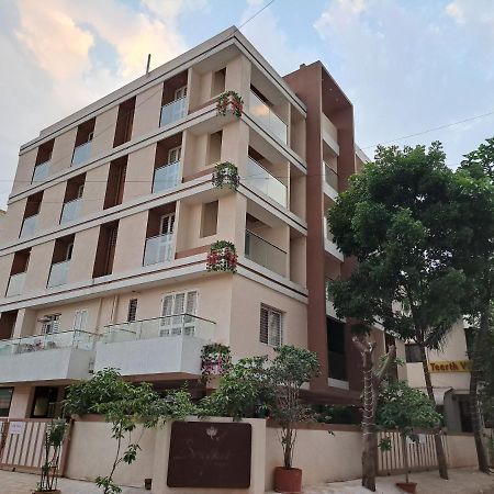 Bouquet Residency Otel Nashik Dış mekan fotoğraf