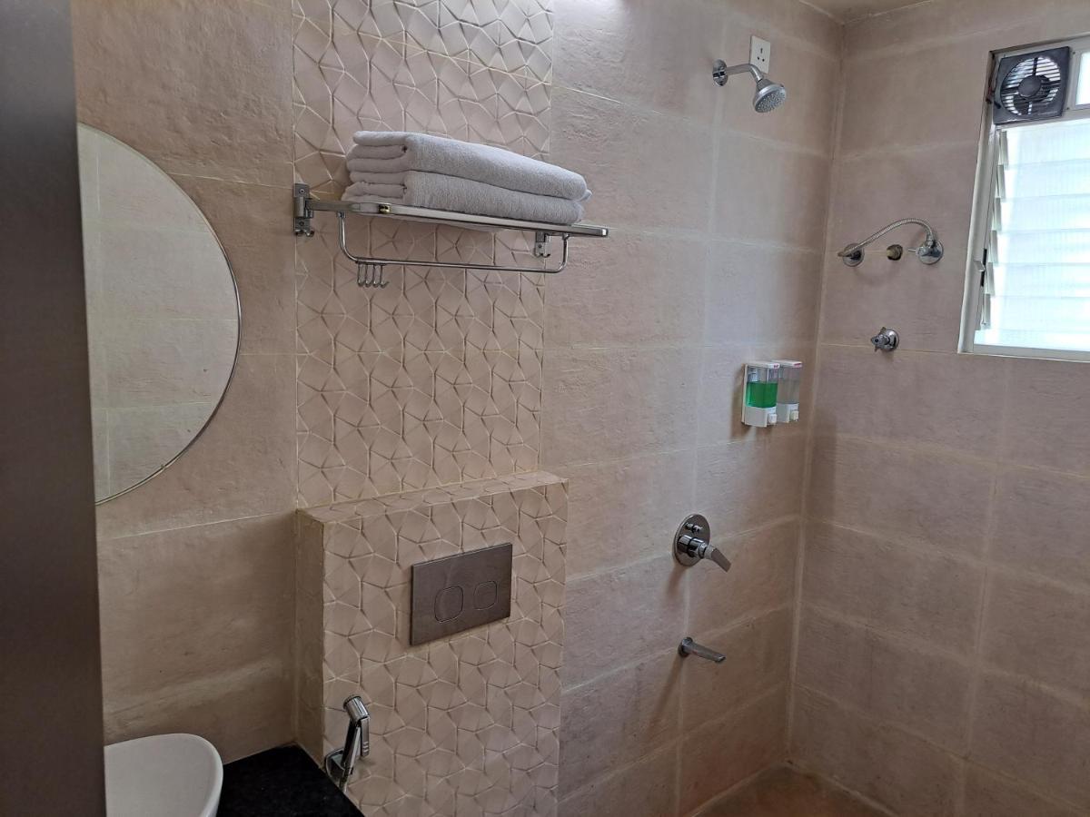 Bouquet Residency Otel Nashik Dış mekan fotoğraf