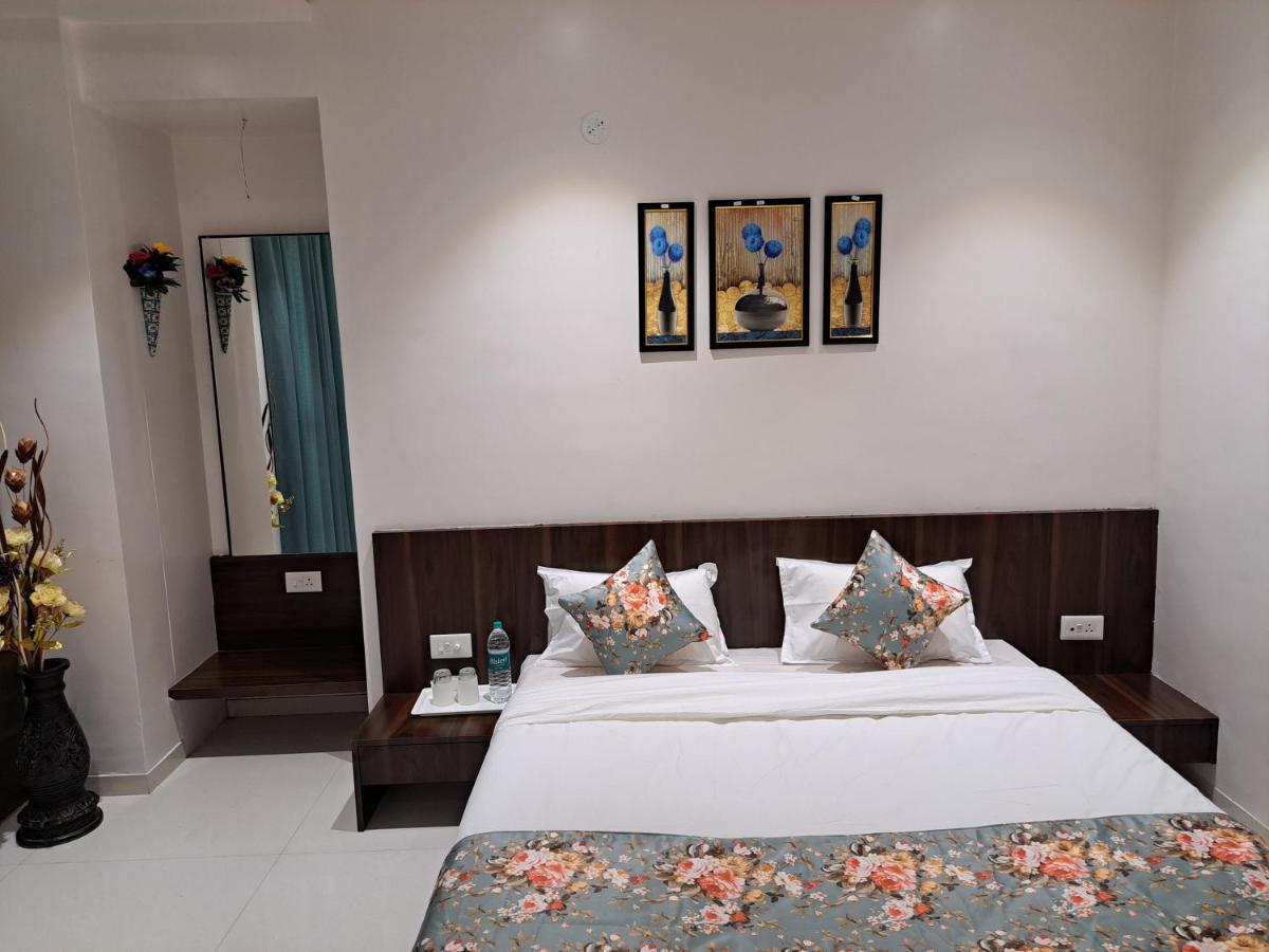 Bouquet Residency Otel Nashik Dış mekan fotoğraf