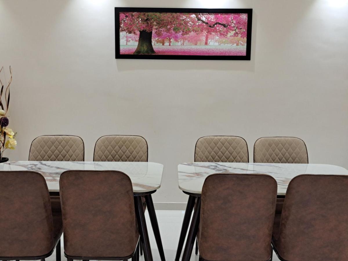 Bouquet Residency Otel Nashik Dış mekan fotoğraf