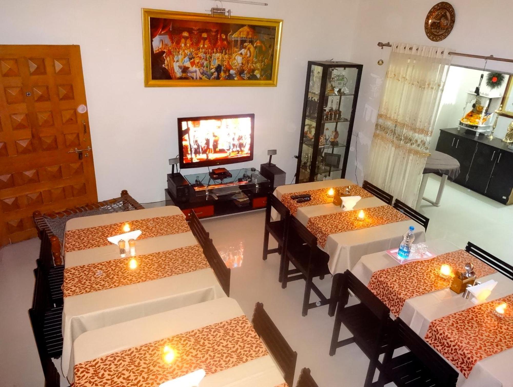 Bouquet Residency Otel Nashik Dış mekan fotoğraf