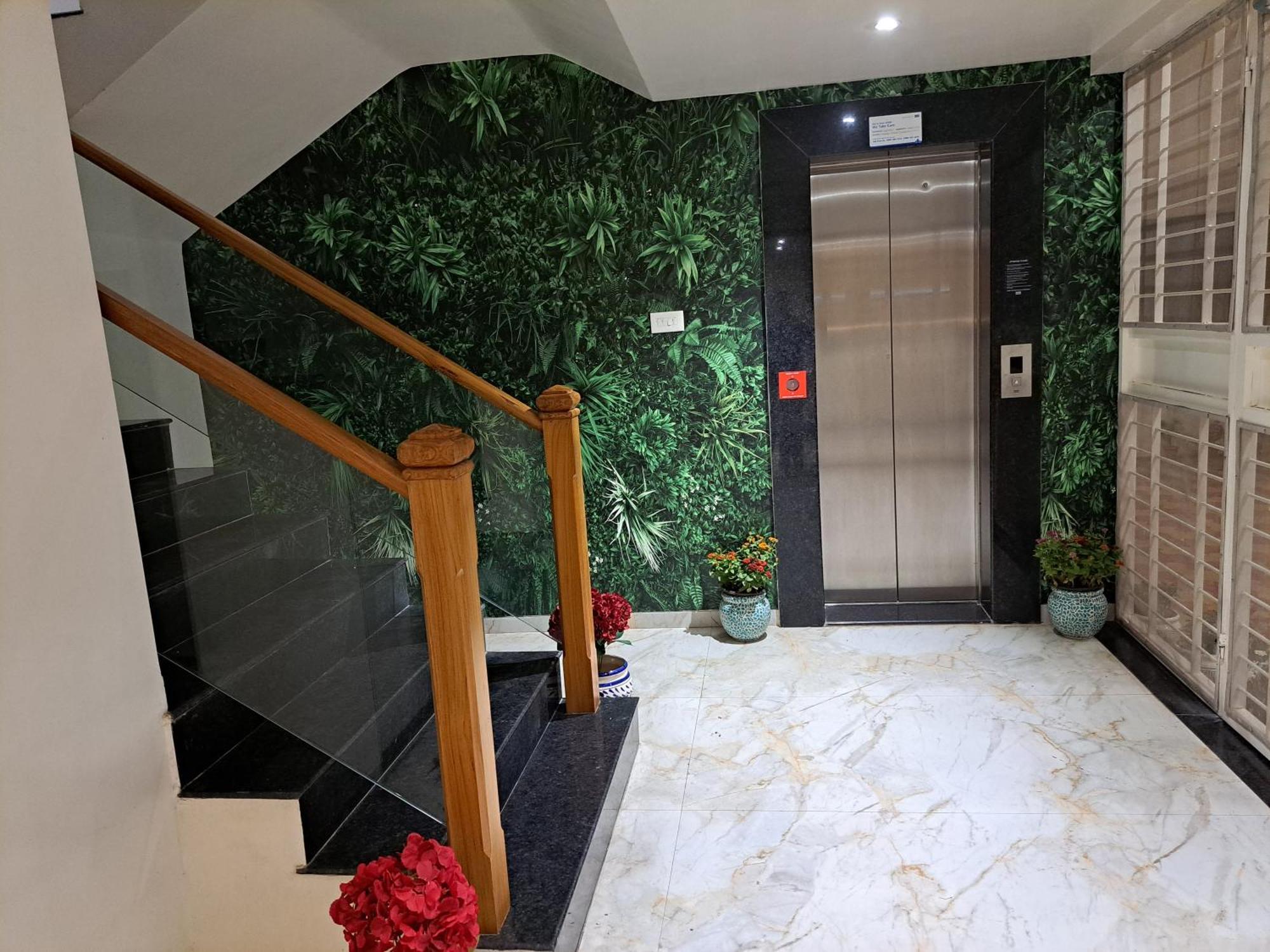 Bouquet Residency Otel Nashik Dış mekan fotoğraf