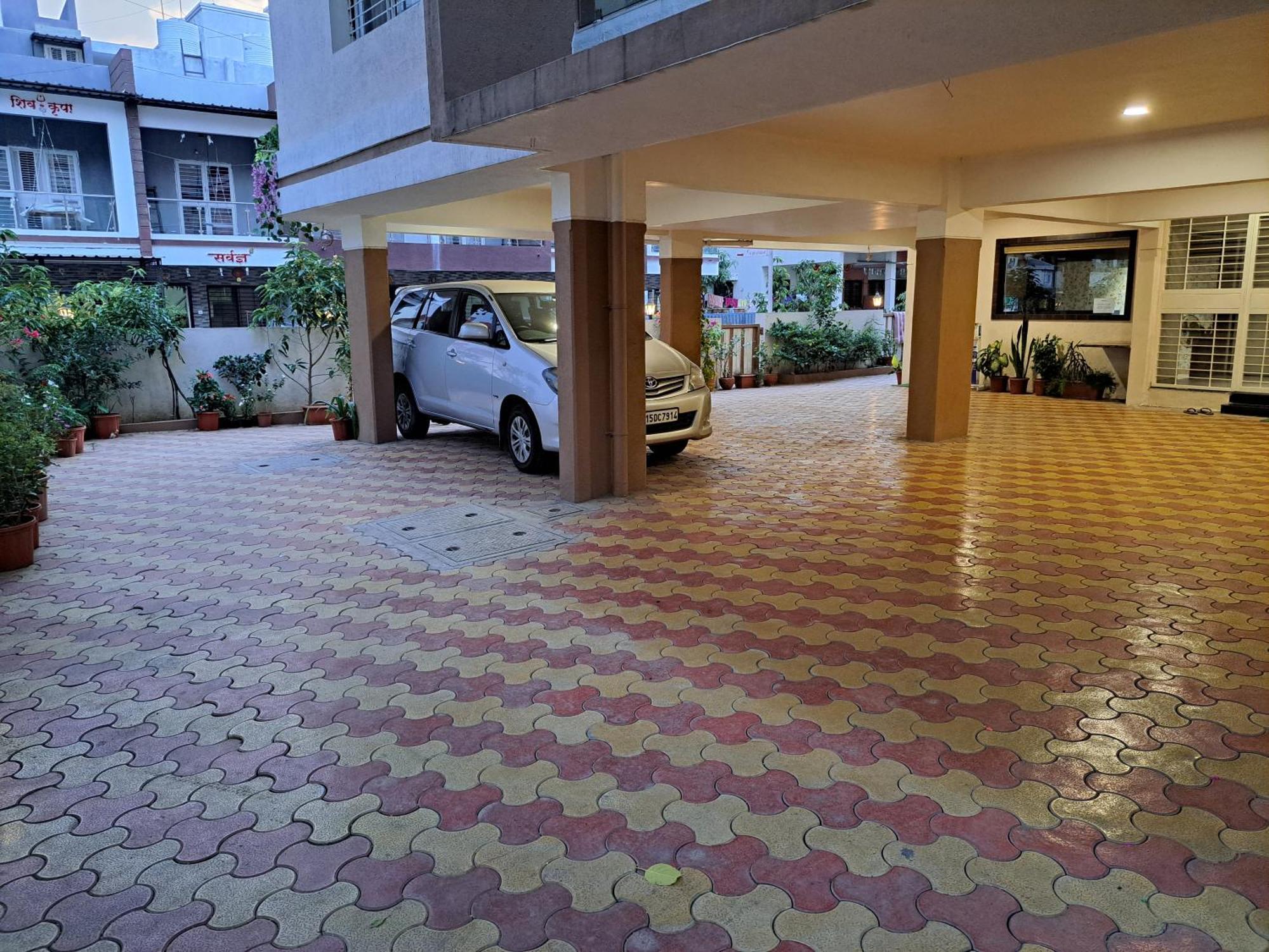 Bouquet Residency Otel Nashik Dış mekan fotoğraf